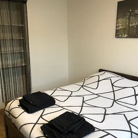 Apt 2 Chambres Entre Gare Et Centre Ville Dunkirk
